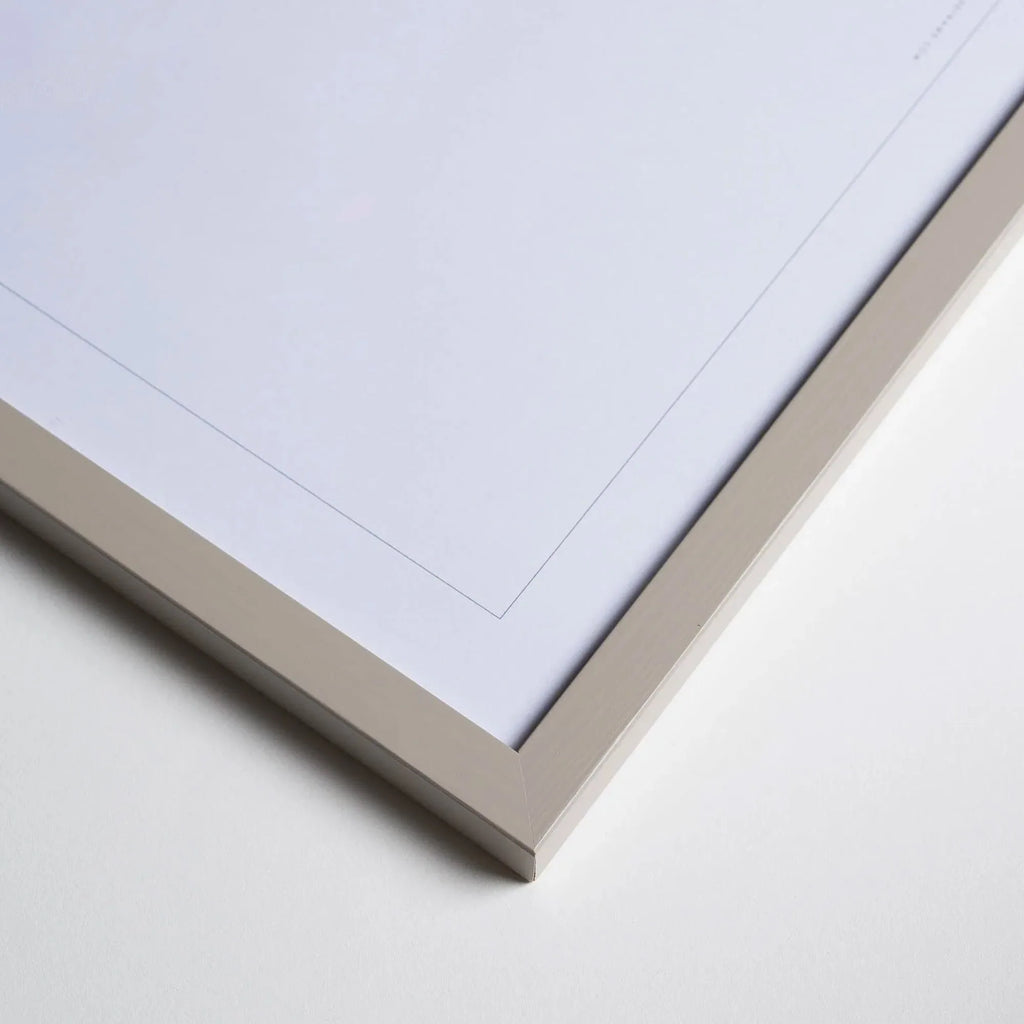 Cashmere Grey Wood wooden picture frame – corner detail