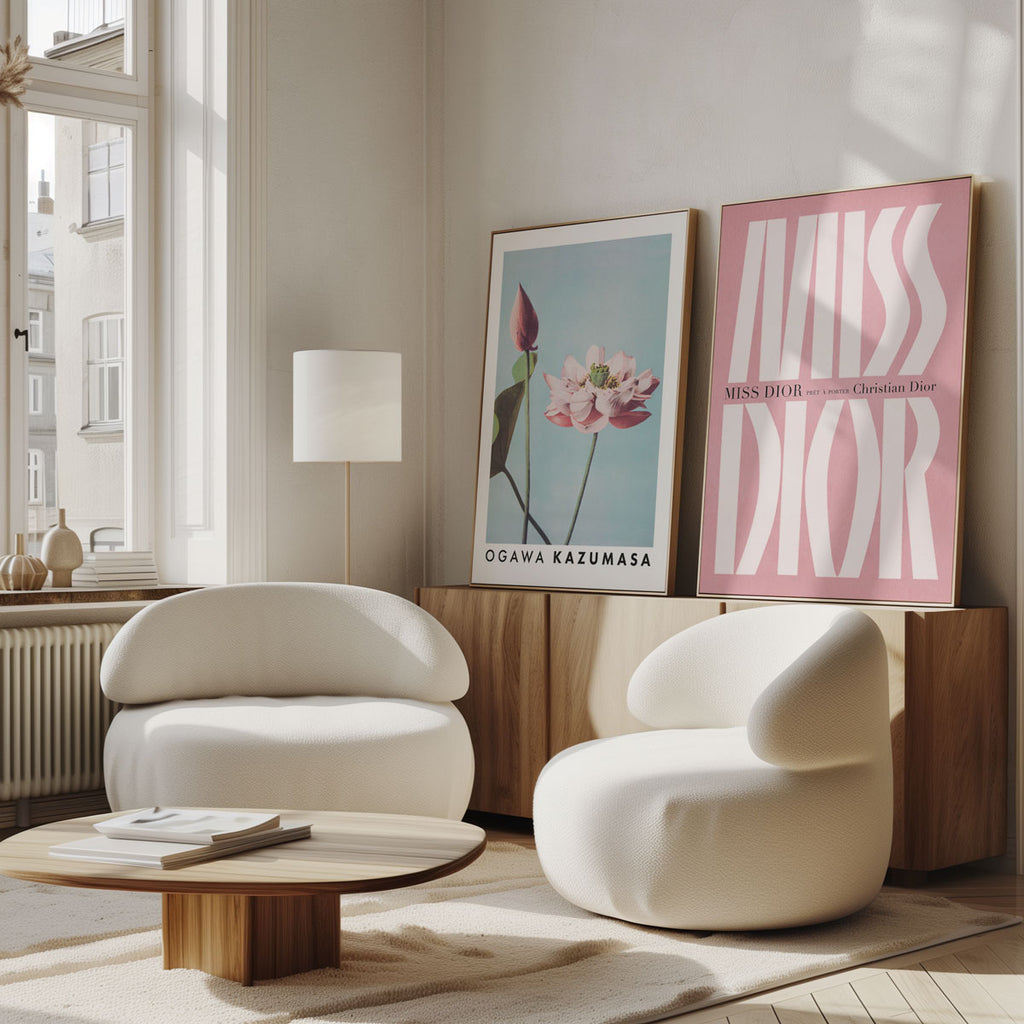 Fashion – Miss Dior 02